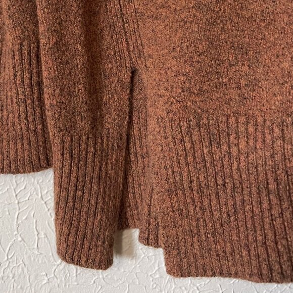 Treasure & Bond Rust & Black heathered pullover sweater, Size L - Picture 4 of 5